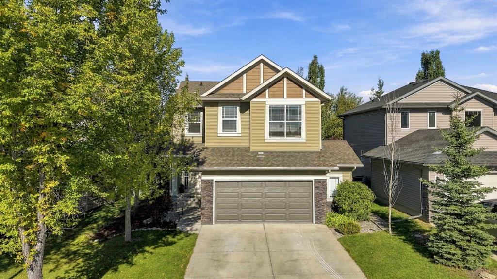 Picture of 38 Drake Landing Drive , Okotoks Real Estate Listing