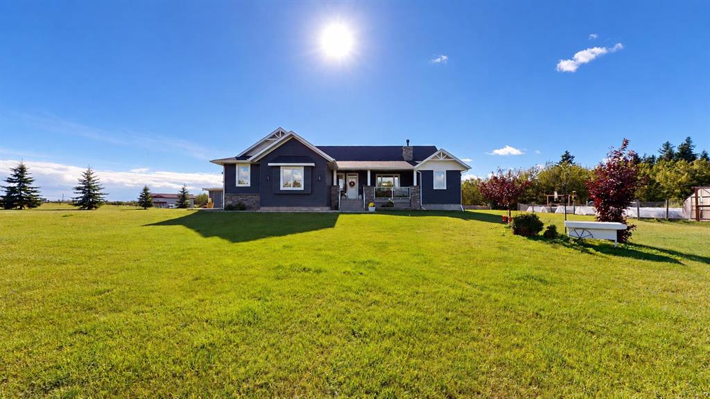 Picture of 4 Centre Street , Rural Ponoka County Real Estate Listing