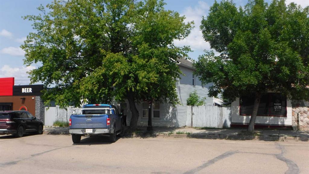 Picture of 5013 50 Avenue , Valleyview Real Estate Listing
