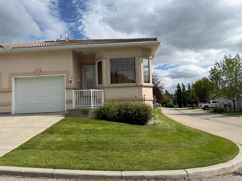 Picture of 8 Scimitar Rise NW, Calgary Real Estate Listing