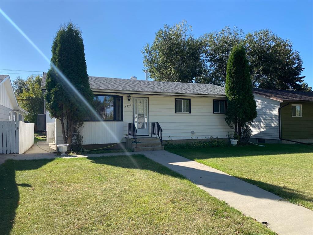 Picture of 6609 45 Avenue , Camrose Real Estate Listing