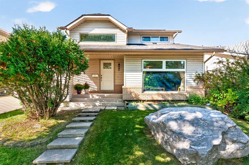 Picture of 7 Woodbrook Way SW, Calgary Real Estate Listing
