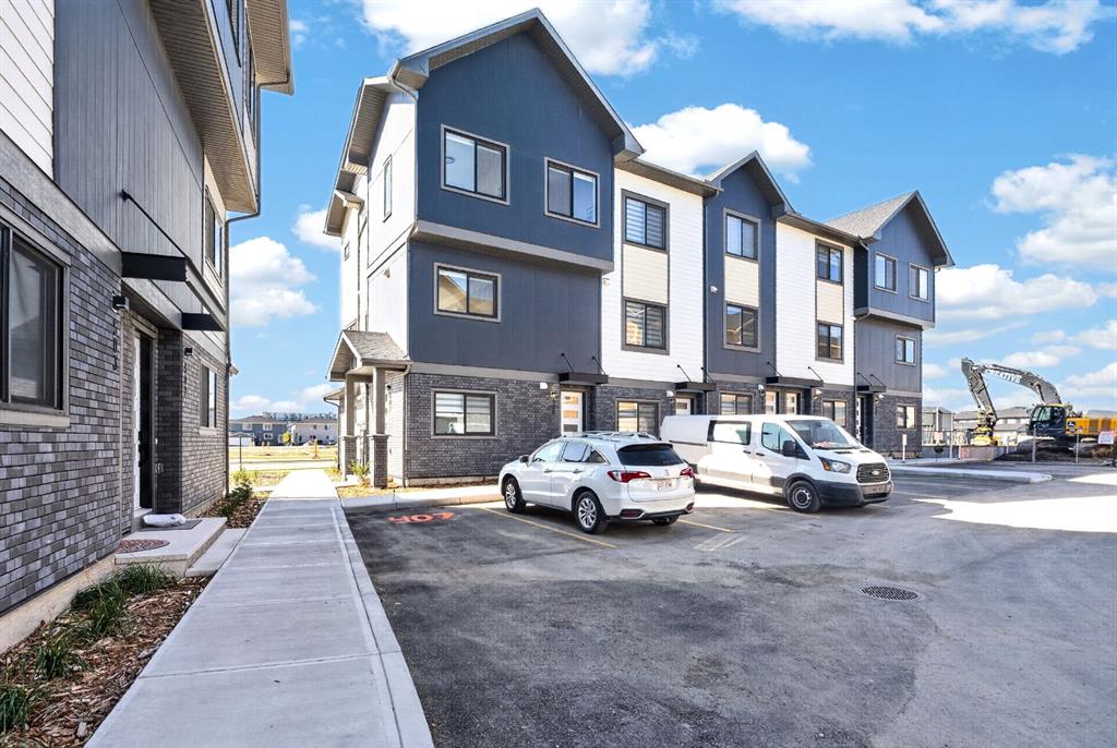 Picture of 403, 200 Belvedere Boulevard SE, Calgary Real Estate Listing