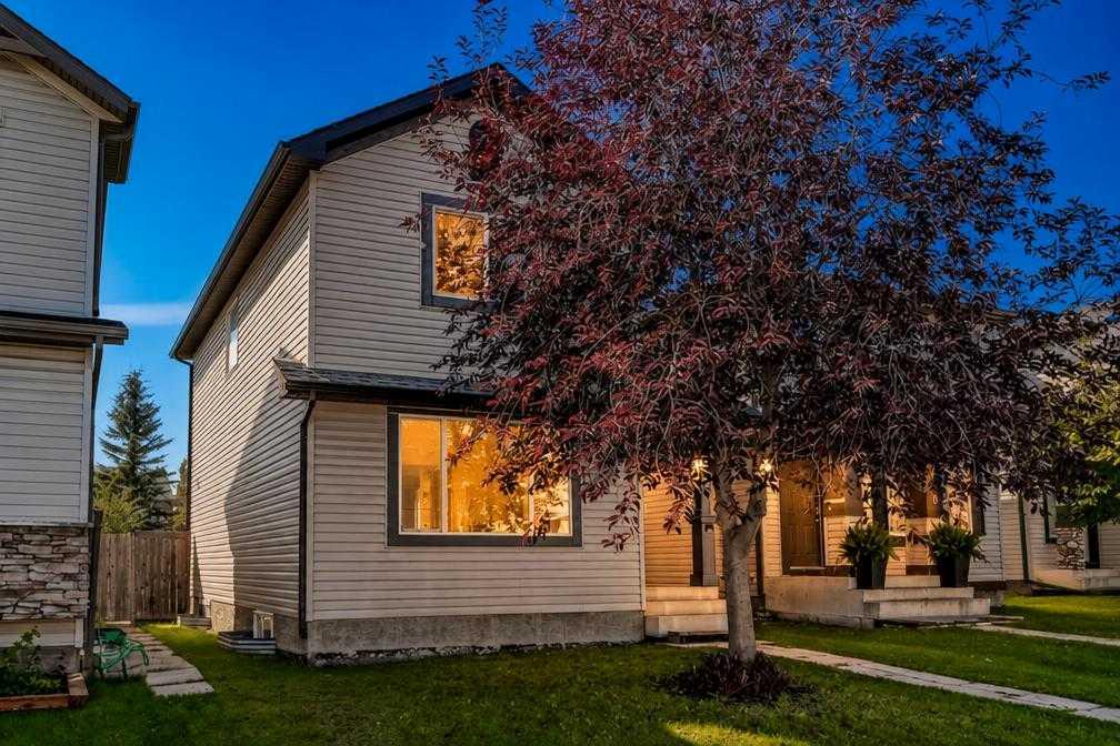 Picture of 184 Everridge Way SW, Calgary Real Estate Listing