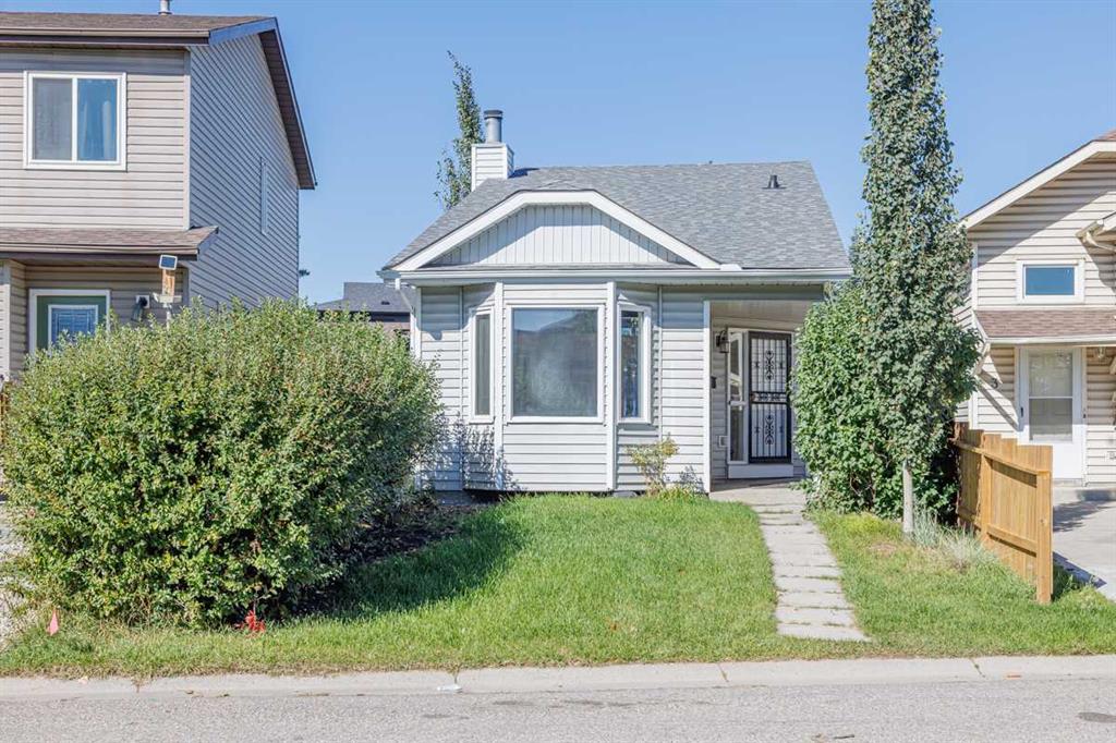 Picture of 5 Erin Grove Place SE, Calgary Real Estate Listing