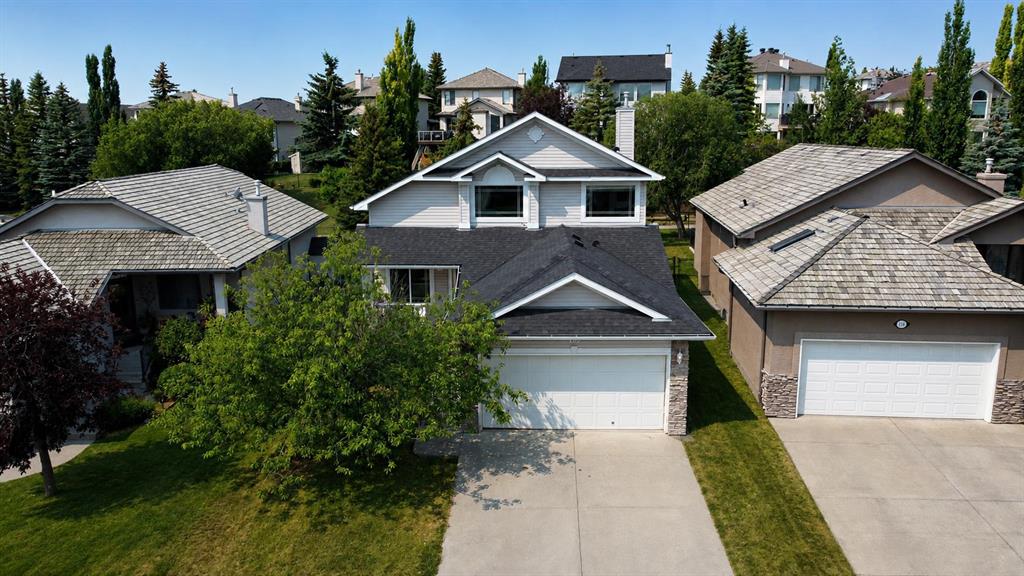 Picture of 120 Gleneagles Terrace , Cochrane Real Estate Listing