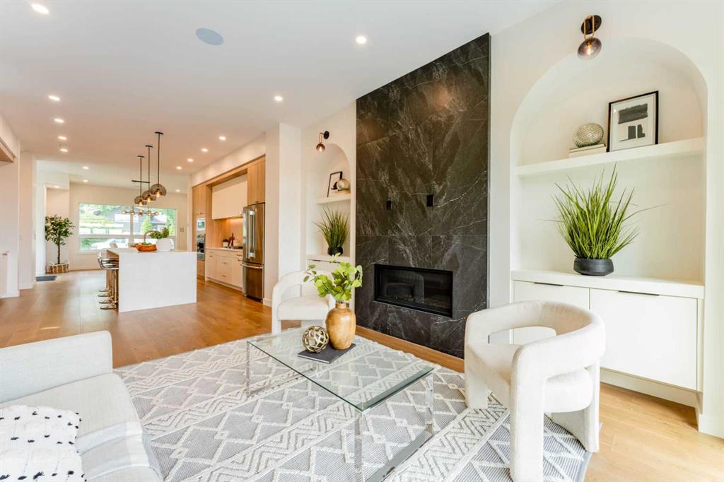 Picture of 90 Hartford Road NW, Calgary Real Estate Listing