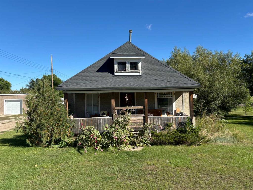 Picture of 101 3 Street , Warner Real Estate Listing
