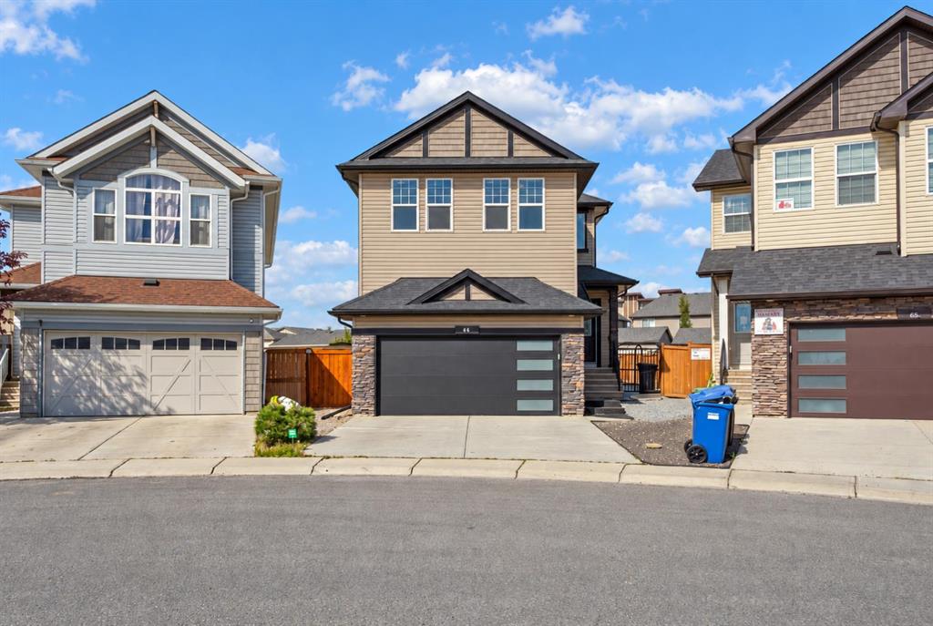 Picture of 44 Skyview Point Terrace NE, Calgary Real Estate Listing