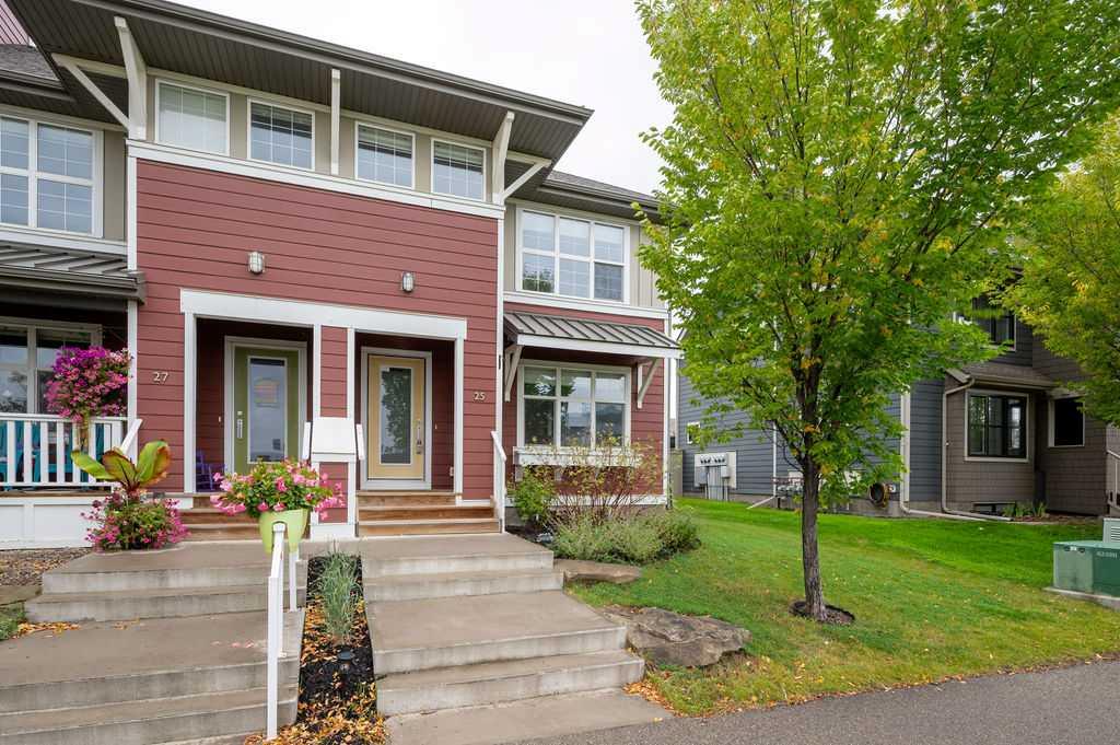 Picture of 25 Marine Drive SE, Calgary Real Estate Listing