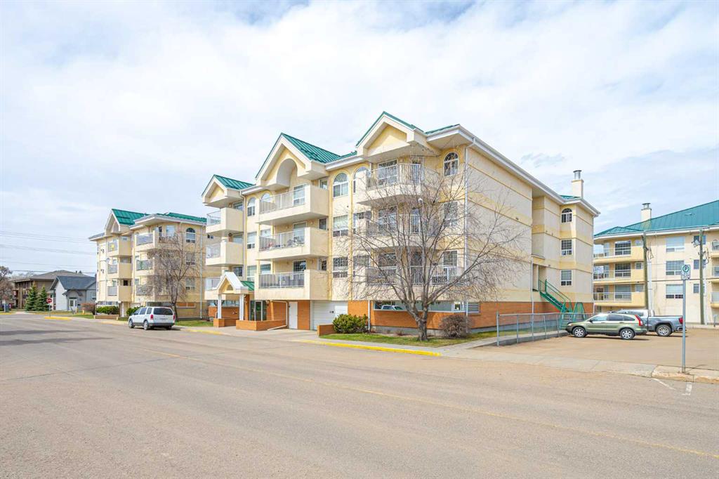 Picture of 105, 5116 49 Street , Lloydminster Real Estate Listing