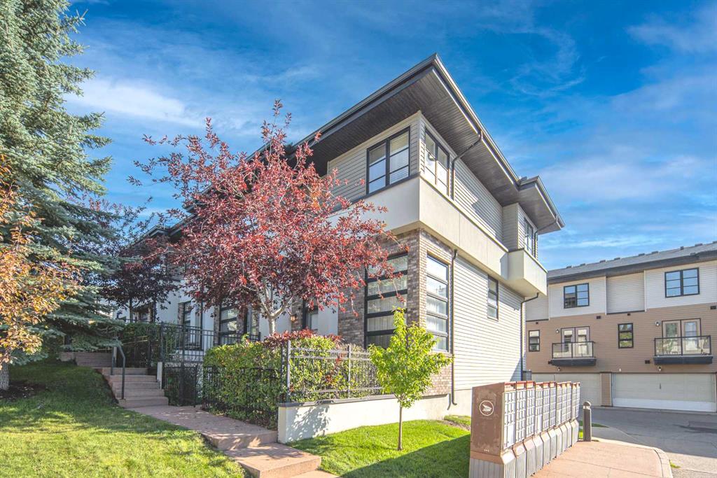 Picture of 158 Aspen Hills Villas SW, Calgary Real Estate Listing