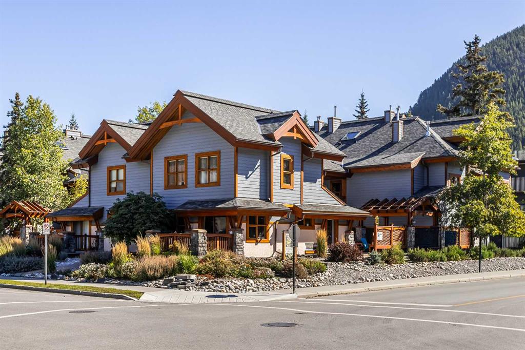 Picture of 203, 404 Marten Street , Banff Real Estate Listing
