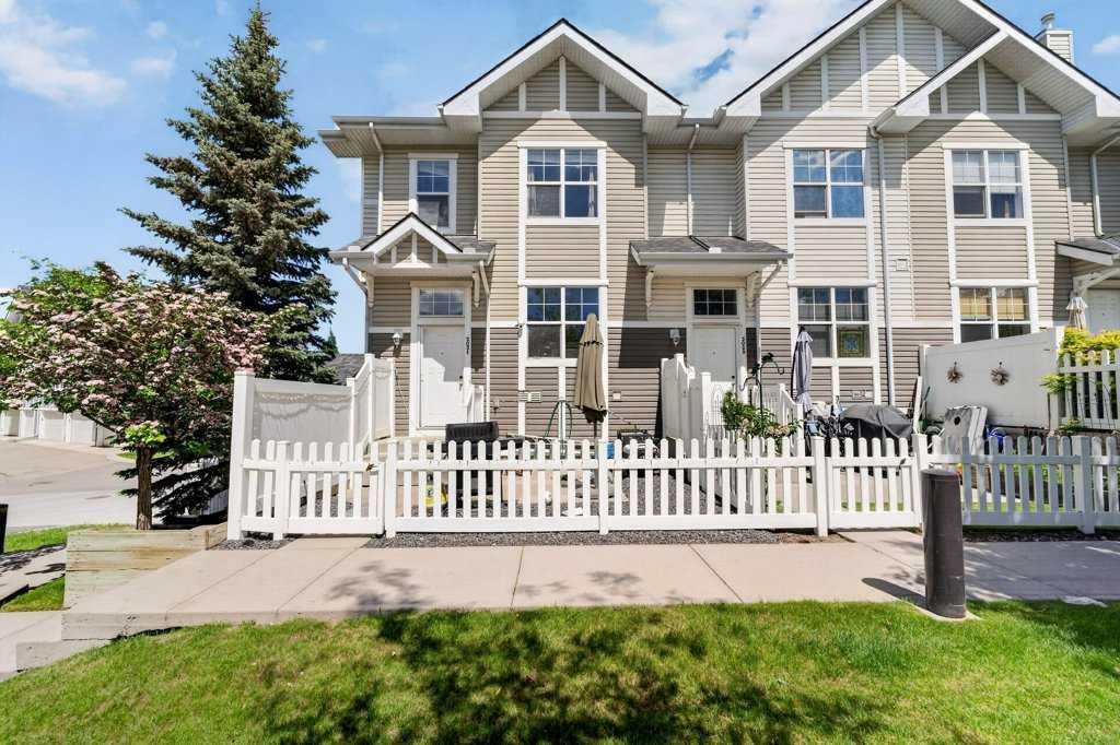 Picture of 3031 New Brighton Gardens SE, Calgary Real Estate Listing