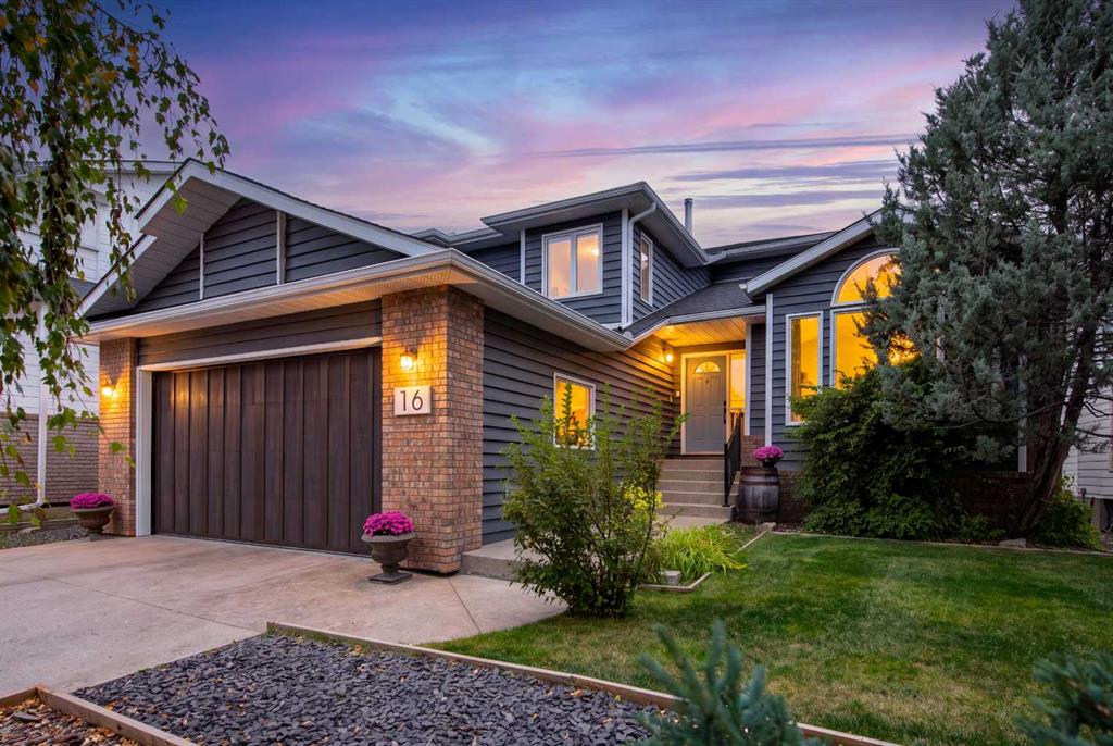 Picture of 16 Evergreen Gardens SW, Calgary Real Estate Listing