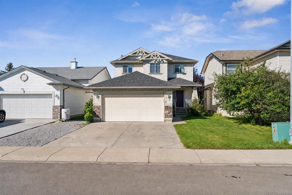 Picture of 8 Fairways Place NW, Airdrie Real Estate Listing