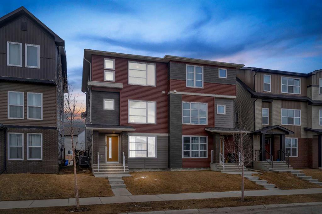 Picture of 569 savanna Boulevard NE, Calgary Real Estate Listing