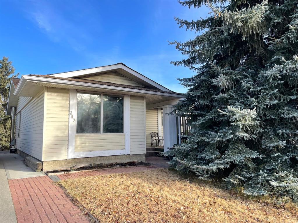 Picture of 247 Bracewood Road SW, Calgary Real Estate Listing
