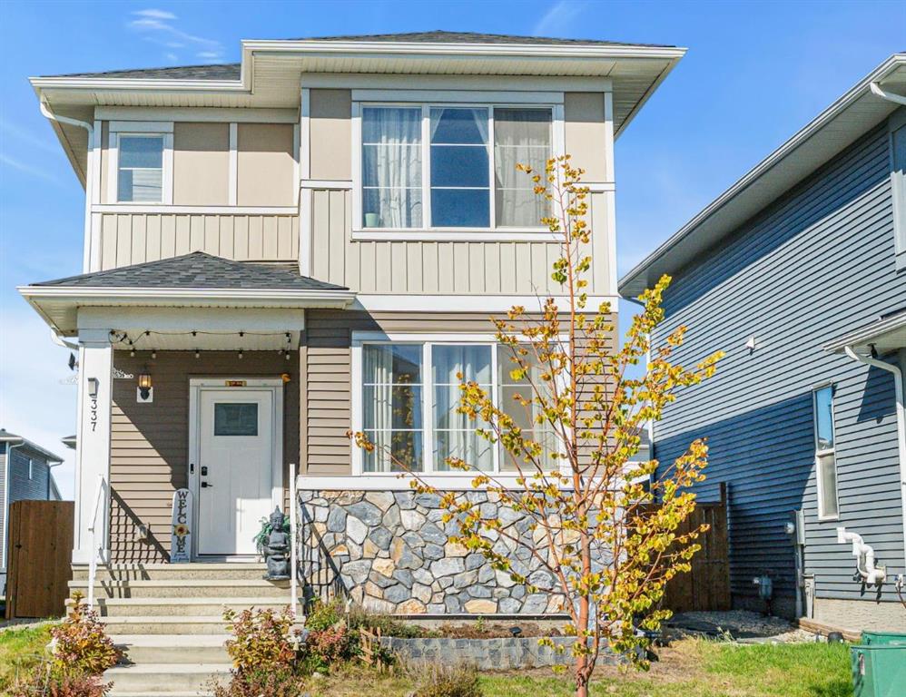 Picture of 337 Chelsea Hollow , Chestermere Real Estate Listing