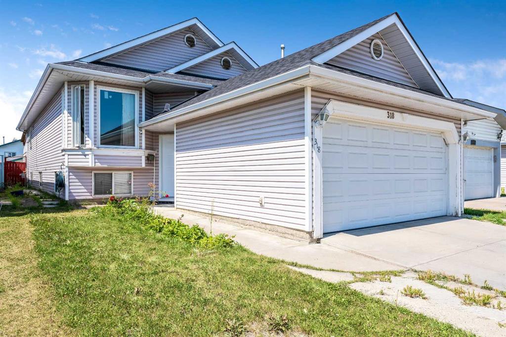 Picture of 318 Applewood Drive SE, Calgary Real Estate Listing