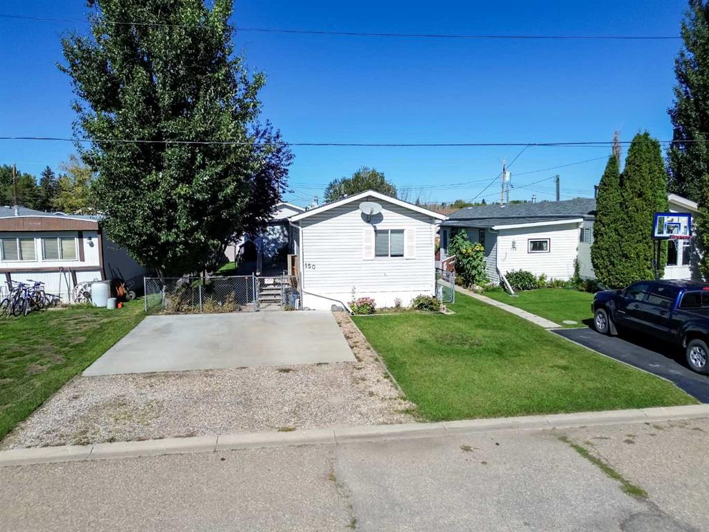 Picture of 150 Devilder Avenue , Trochu Real Estate Listing