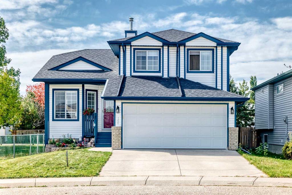 Picture of 148 Creek Gardens Close NW, Airdrie Real Estate Listing