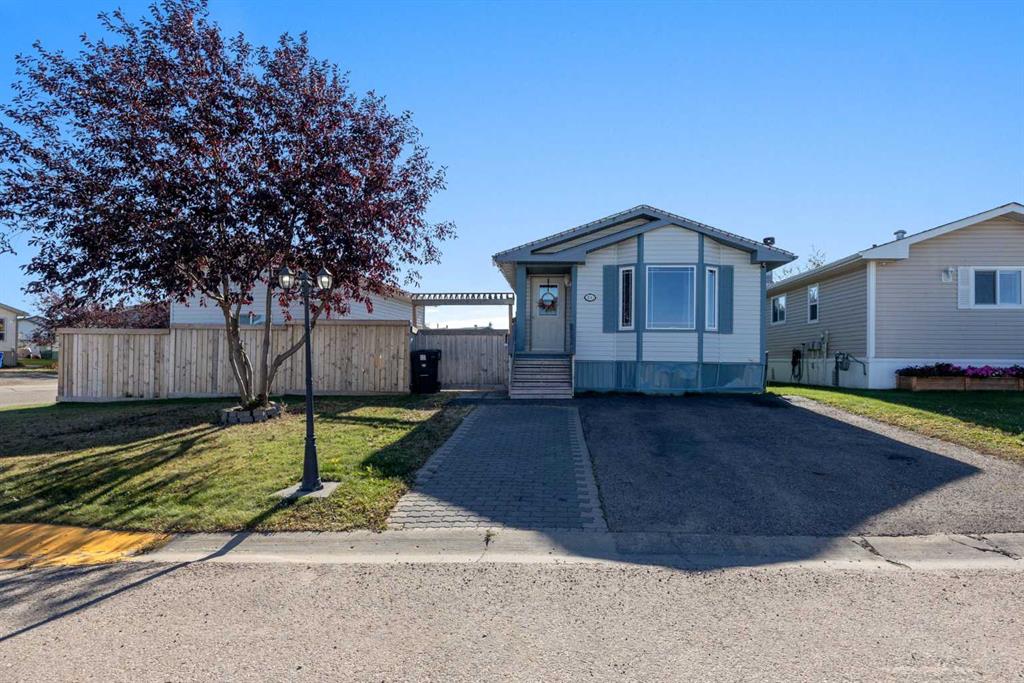 Picture of 100 Morgan Avenue , Fort McMurray Real Estate Listing