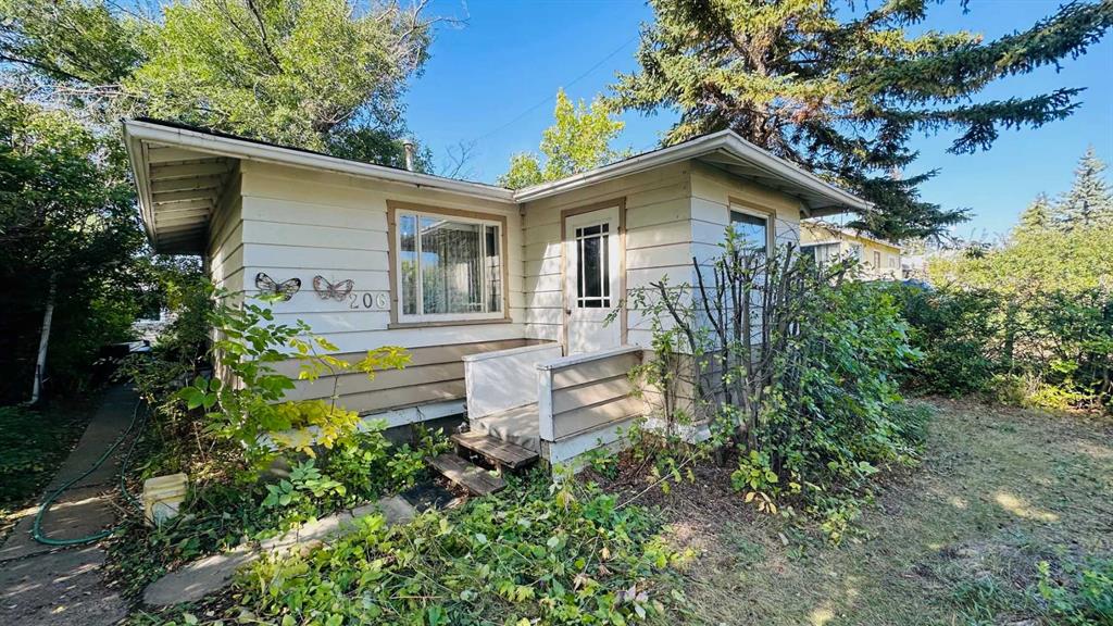 Picture of 206 1 Avenue N, Morrin Real Estate Listing