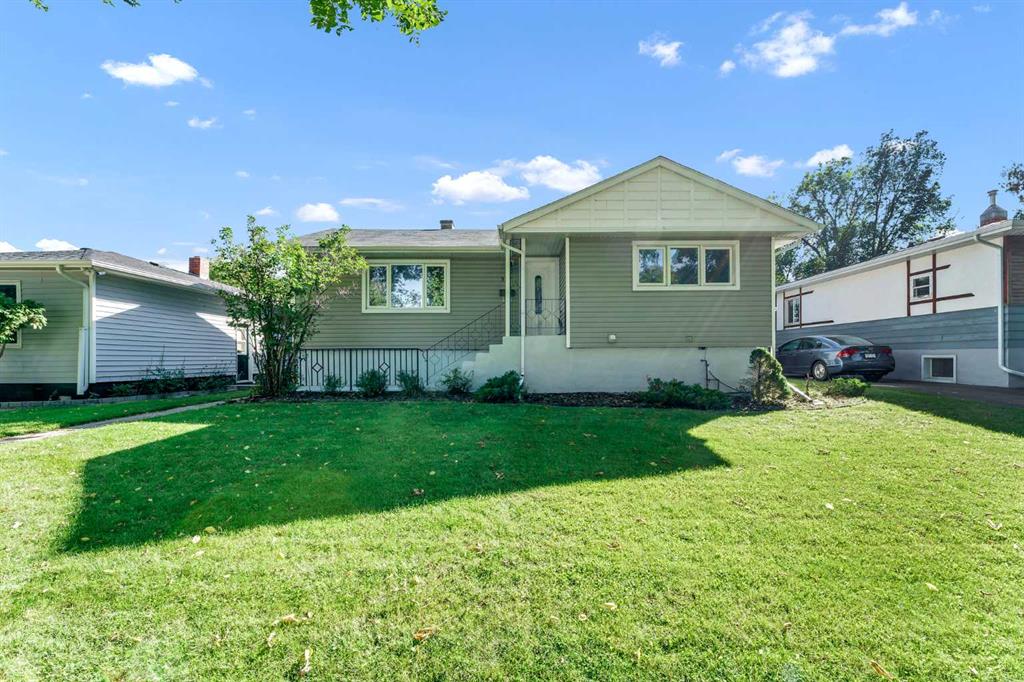 Picture of 337 8 Street SW, Medicine Hat Real Estate Listing
