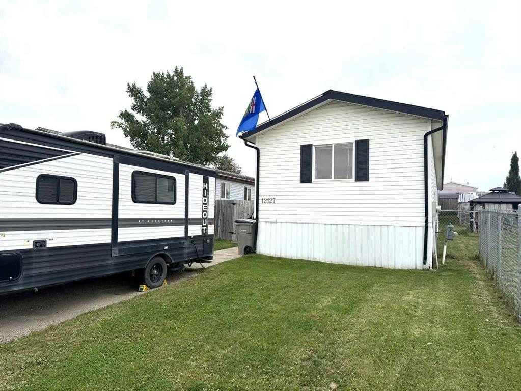 Picture of 12127 97B Street , Grande Prairie Real Estate Listing