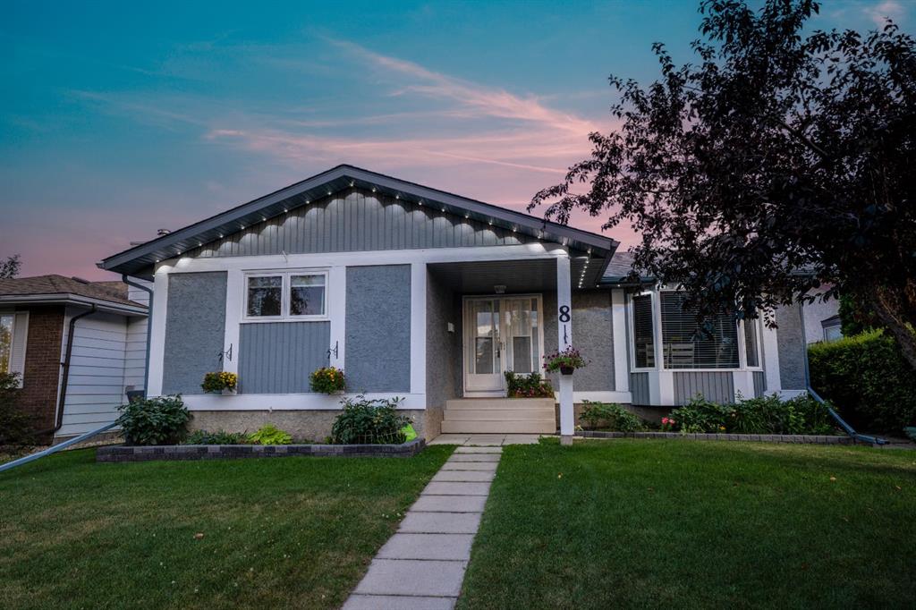 Picture of 8 Caswell Close , Red Deer Real Estate Listing