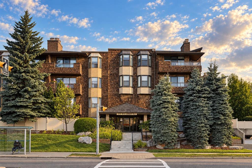Picture of 409, 3719B 49 Street NW, Calgary Real Estate Listing