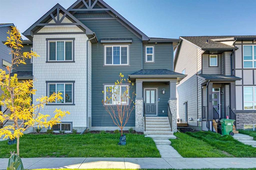 Picture of 297 Creekside Drive SW, Calgary Real Estate Listing