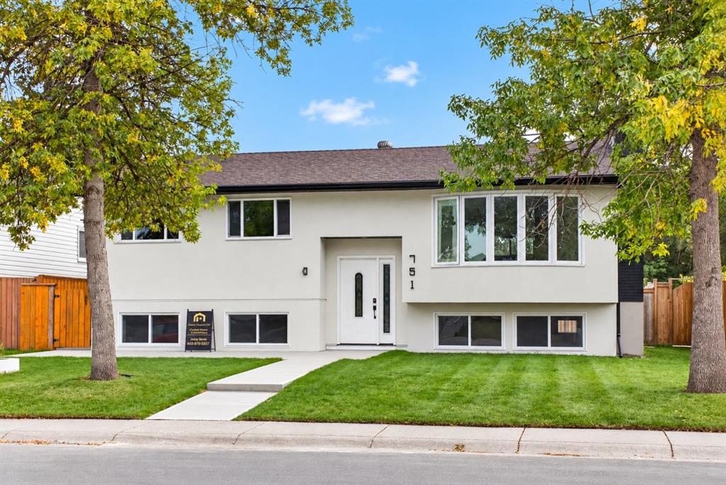 Picture of 751 Whitemont Drive NE, Calgary Real Estate Listing