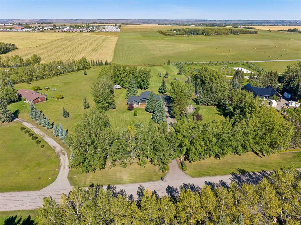 Picture of 126 Huggard Road , Rural Rocky View County Real Estate Listing