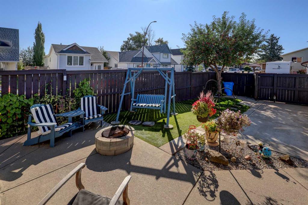 Picture of 115 Aberfoyle Close NE, Calgary Real Estate Listing