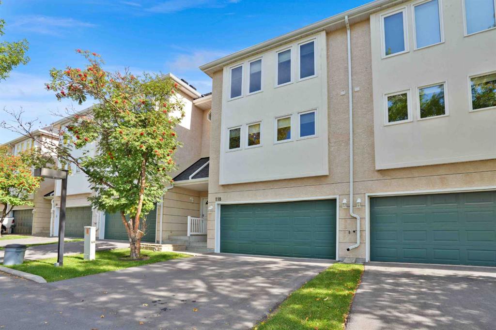 Picture of 118 Candle Terrace SW, Calgary Real Estate Listing