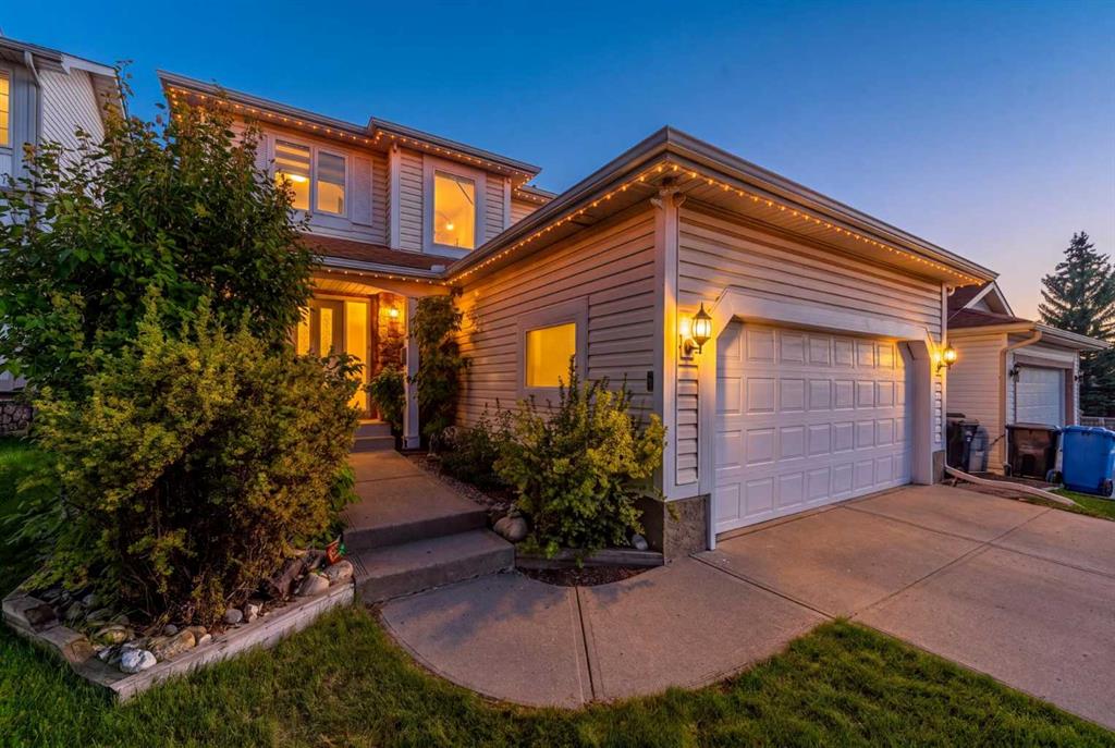Picture of 8 Hawkdale Close NW, Calgary Real Estate Listing