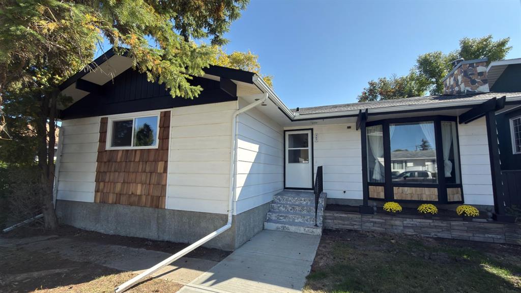 Picture of 307 6 Avenue W, Hanna Real Estate Listing