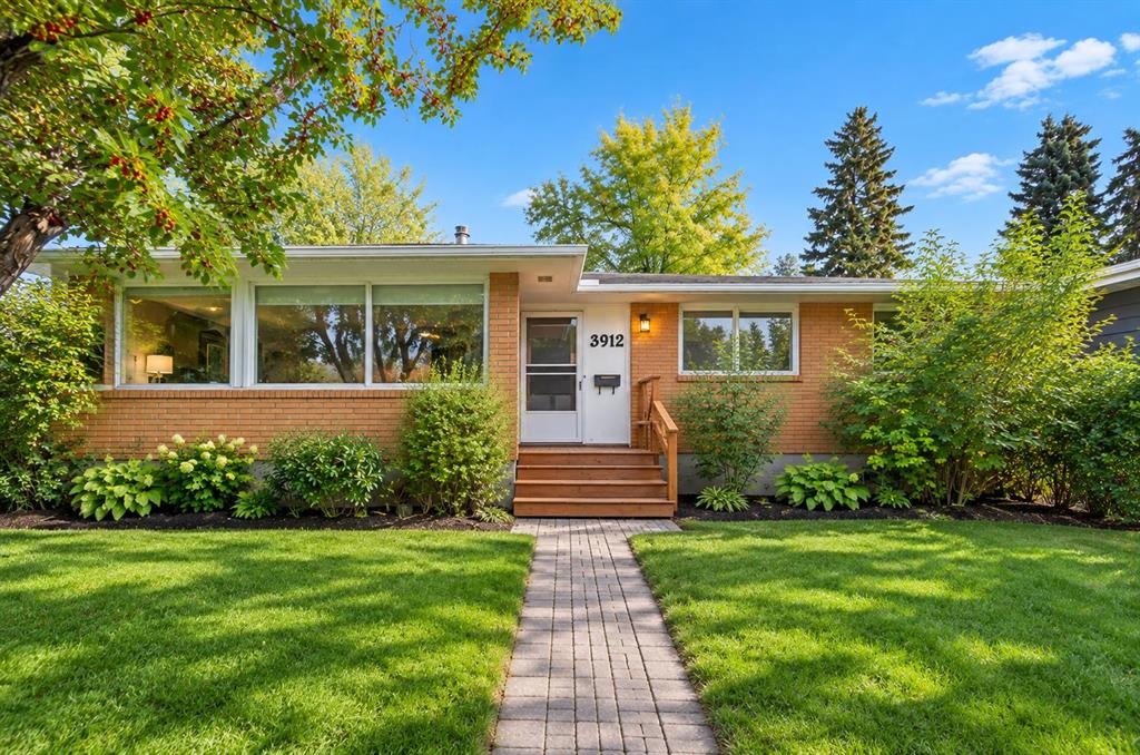 Picture of 3912 Vancouver Crescent NW, Calgary Real Estate Listing