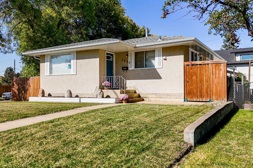 Picture of 5420 50 Avenue , Camrose Real Estate Listing