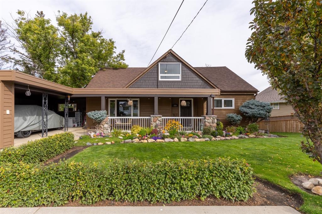Picture of 339 2 Avenue E, Cardston Real Estate Listing