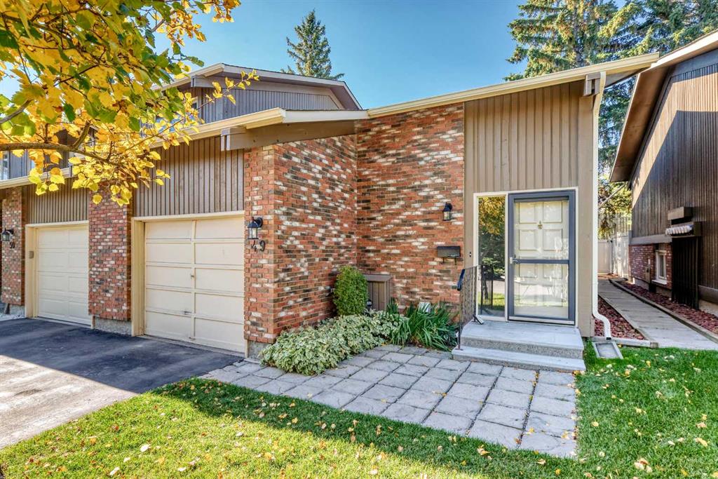 Picture of 49, 10001 Brookpark Boulevard SW, Calgary Real Estate Listing