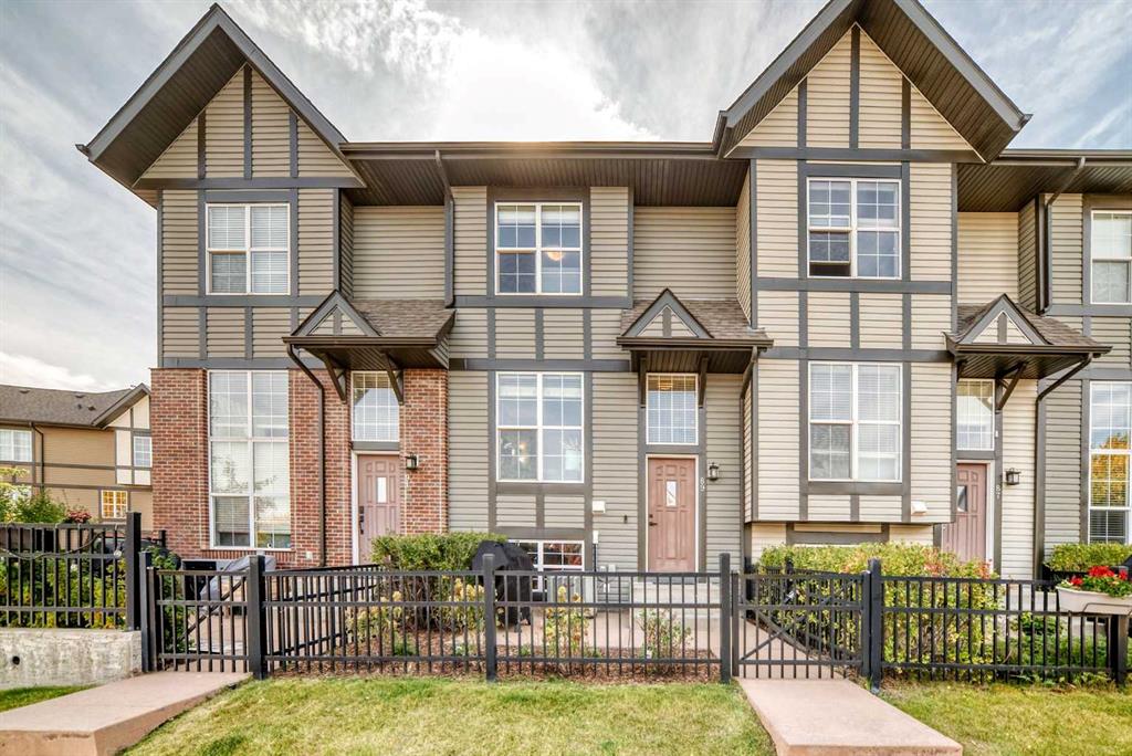 Picture of 89 New Brighton Common SE, Calgary Real Estate Listing