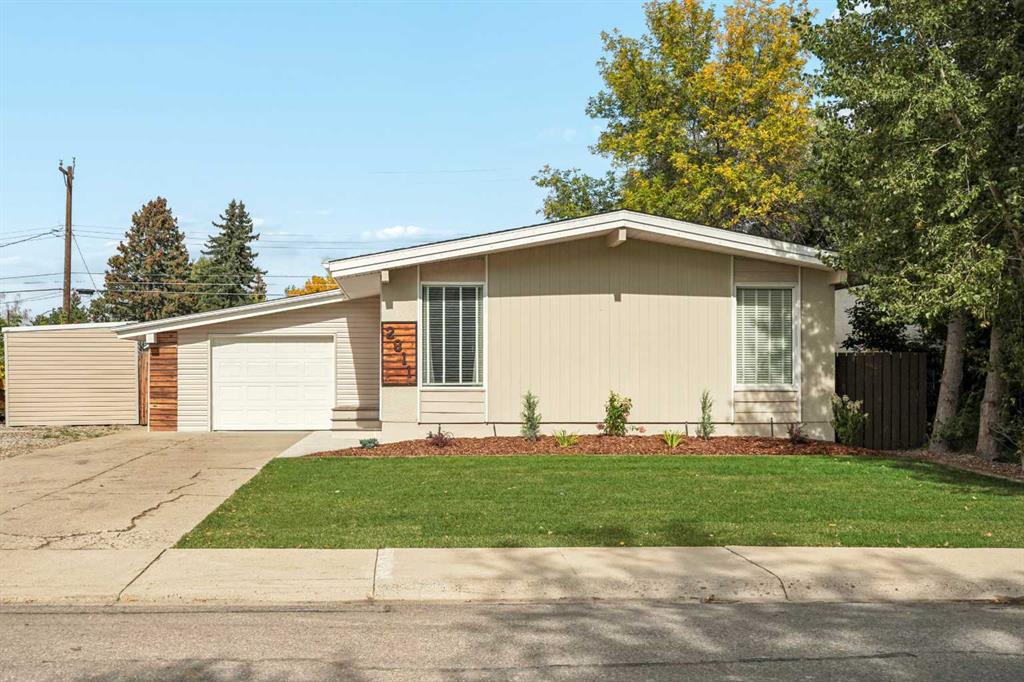 Picture of 2811 13 Avenue S, Lethbridge Real Estate Listing