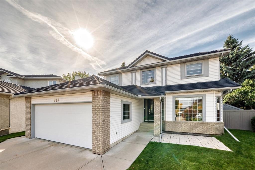 Picture of 723 Diamond Court SE, Calgary Real Estate Listing