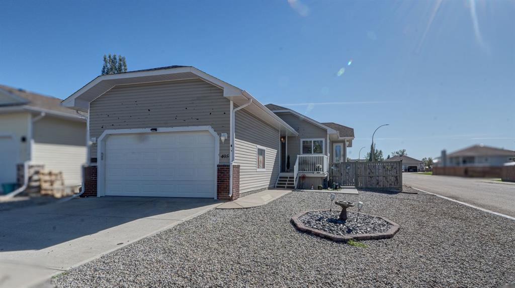 Picture of 405 46 Avenue W, Claresholm Real Estate Listing