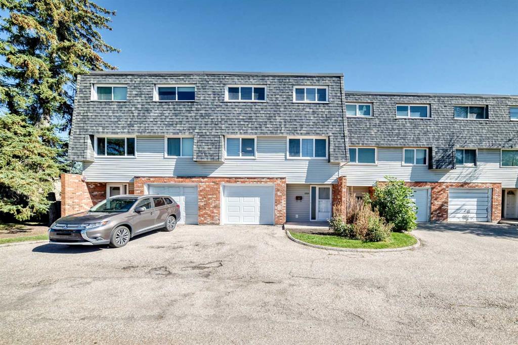 Picture of 10304 Braeside Drive SW, Calgary Real Estate Listing