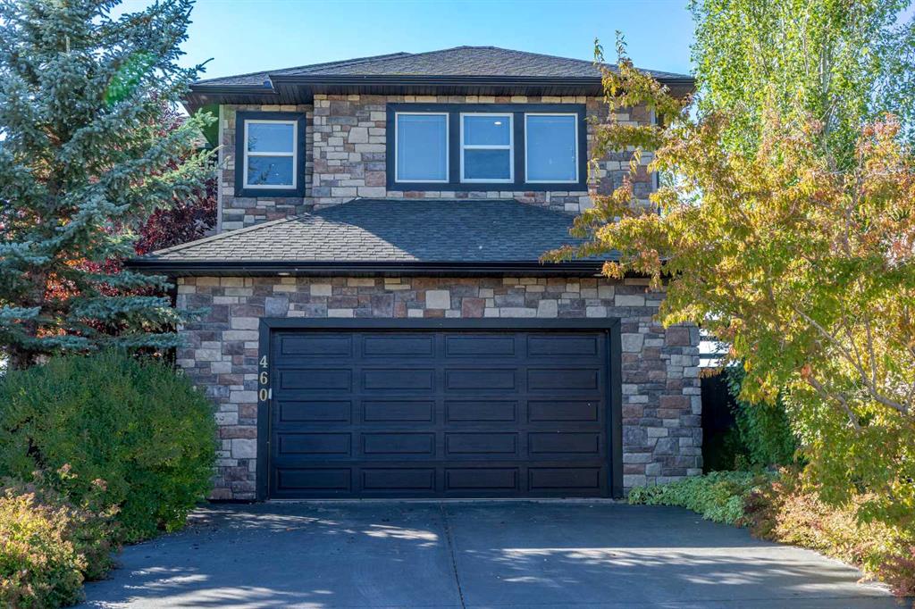 Picture of 460 Sunset Link , Crossfield Real Estate Listing