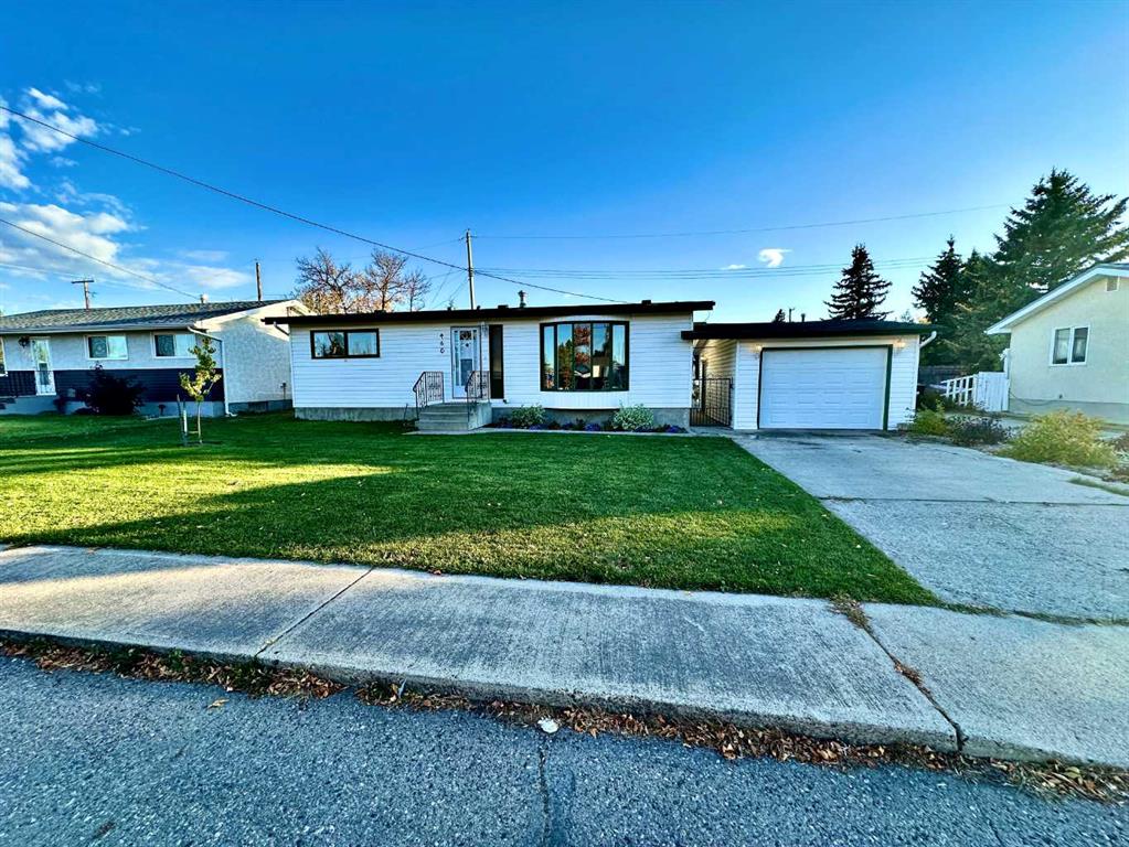 Picture of 460 16 Street , Fort Macleod Real Estate Listing